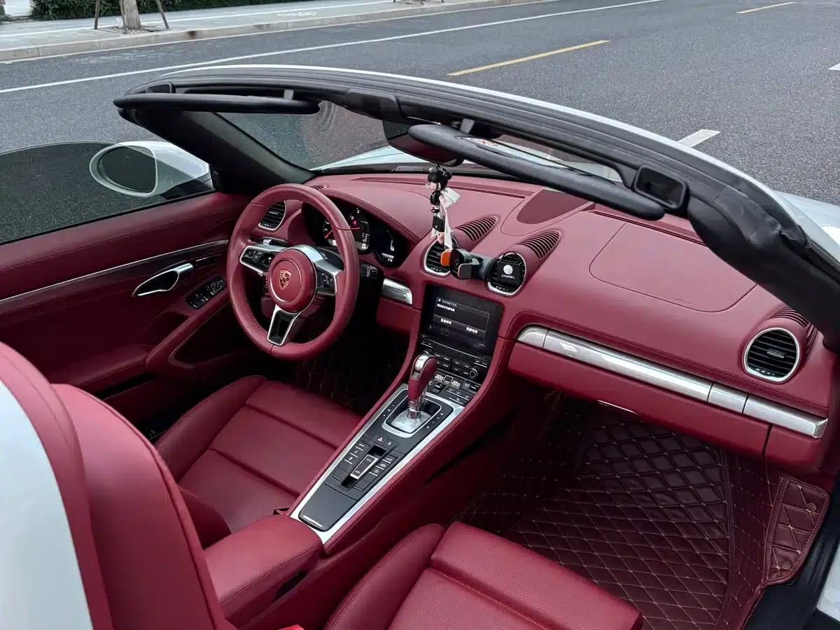 2022 Porsche 718 Boxster 2.0T — миниатюра 8