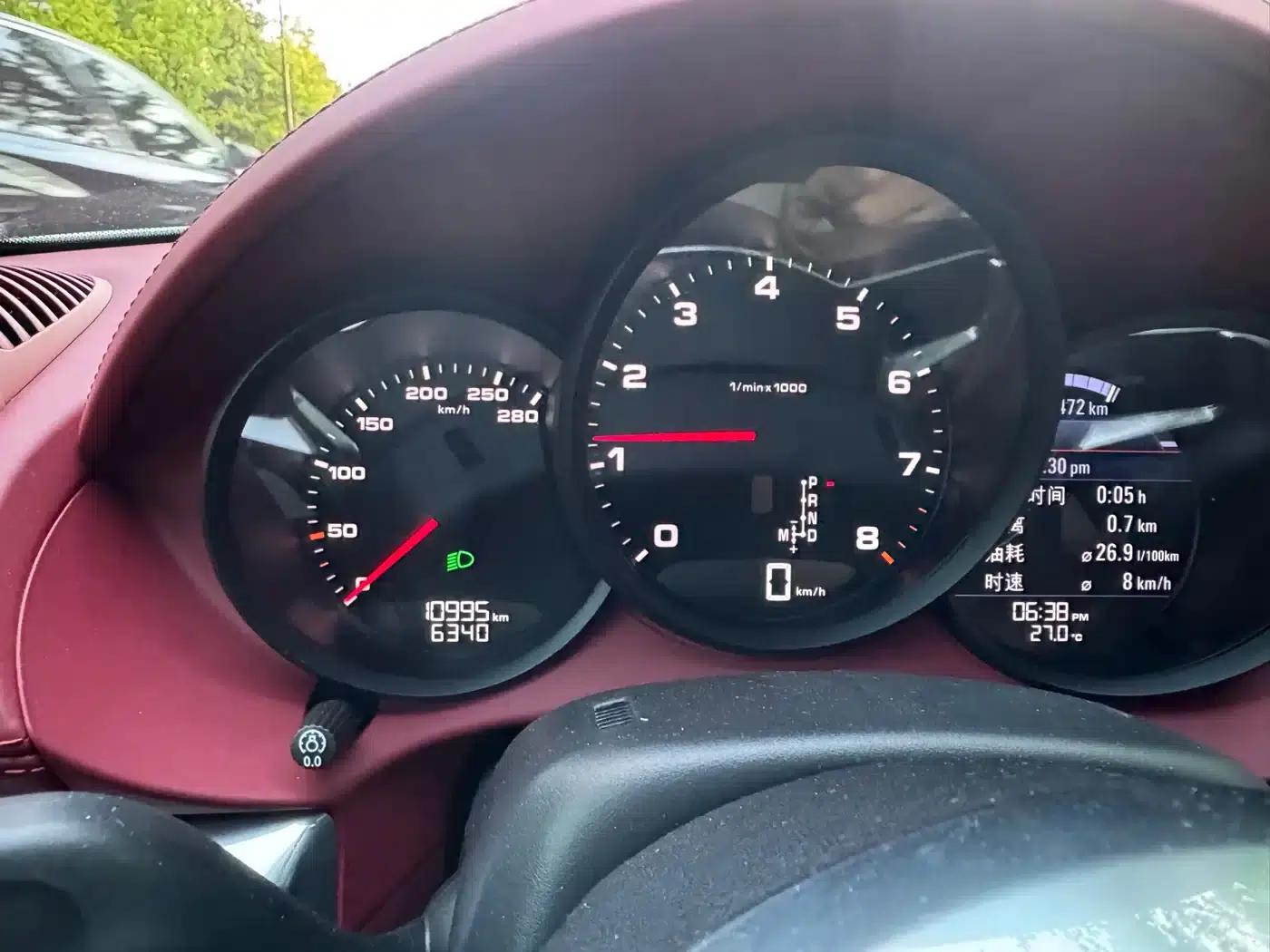 2022 Porsche 718 Boxster 2.0T — миниатюра 9