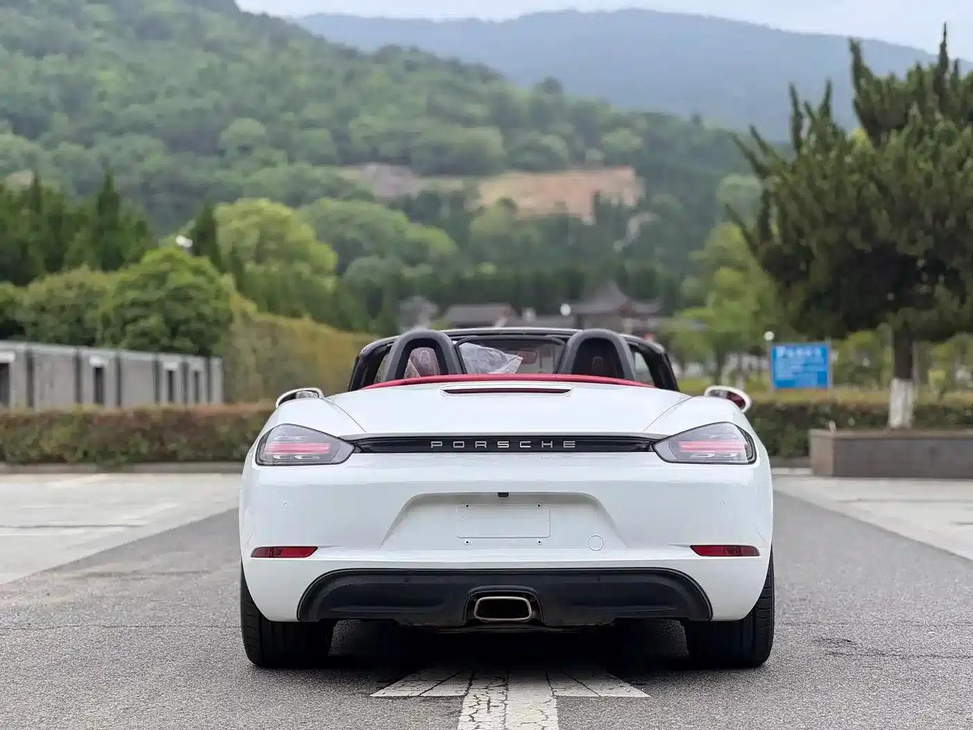 2020 Porsche 718 Boxster 2.0T — миниатюра 15