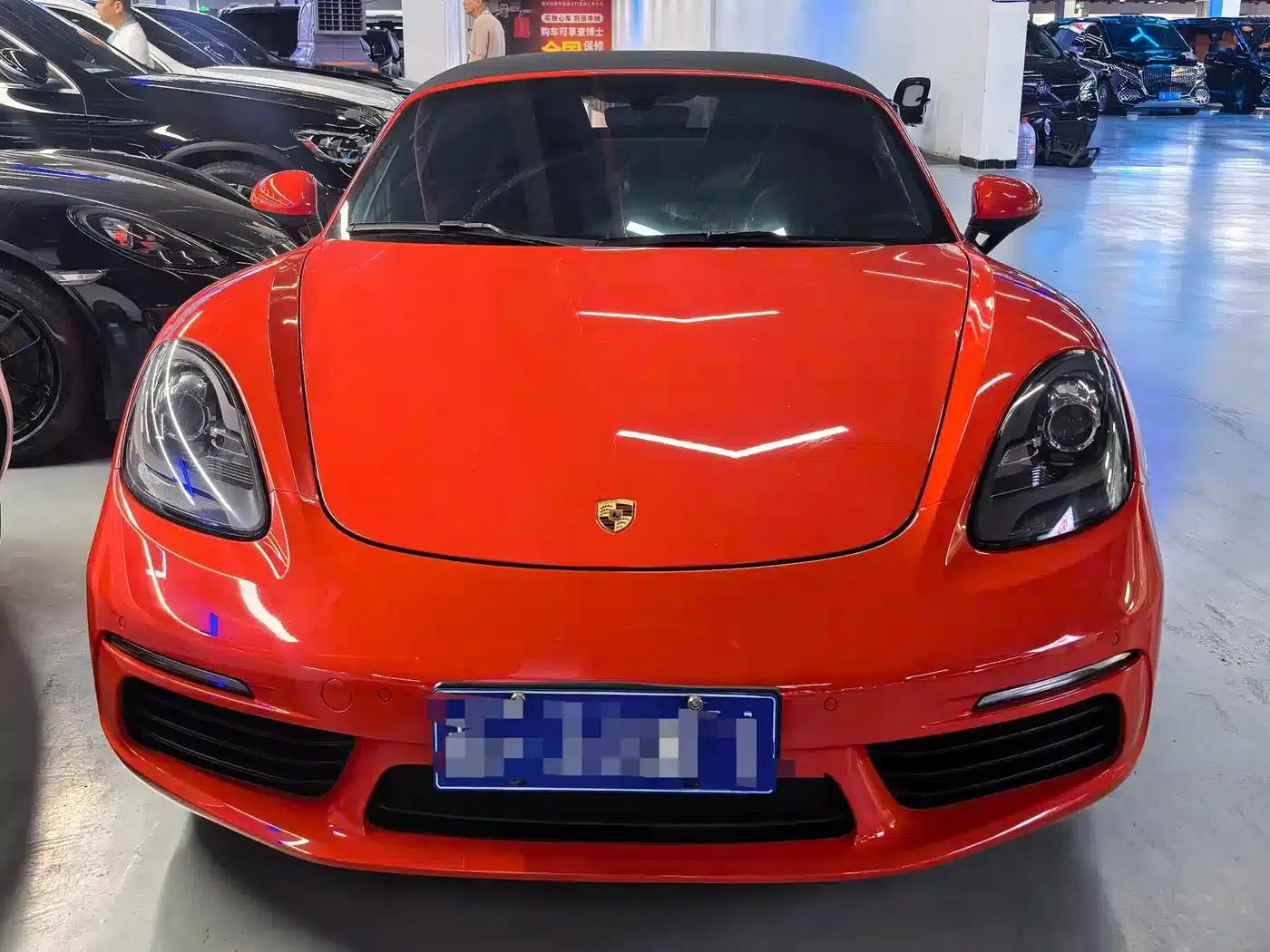 2016 Porsche 718 Boxster 2.0T — миниатюра 2