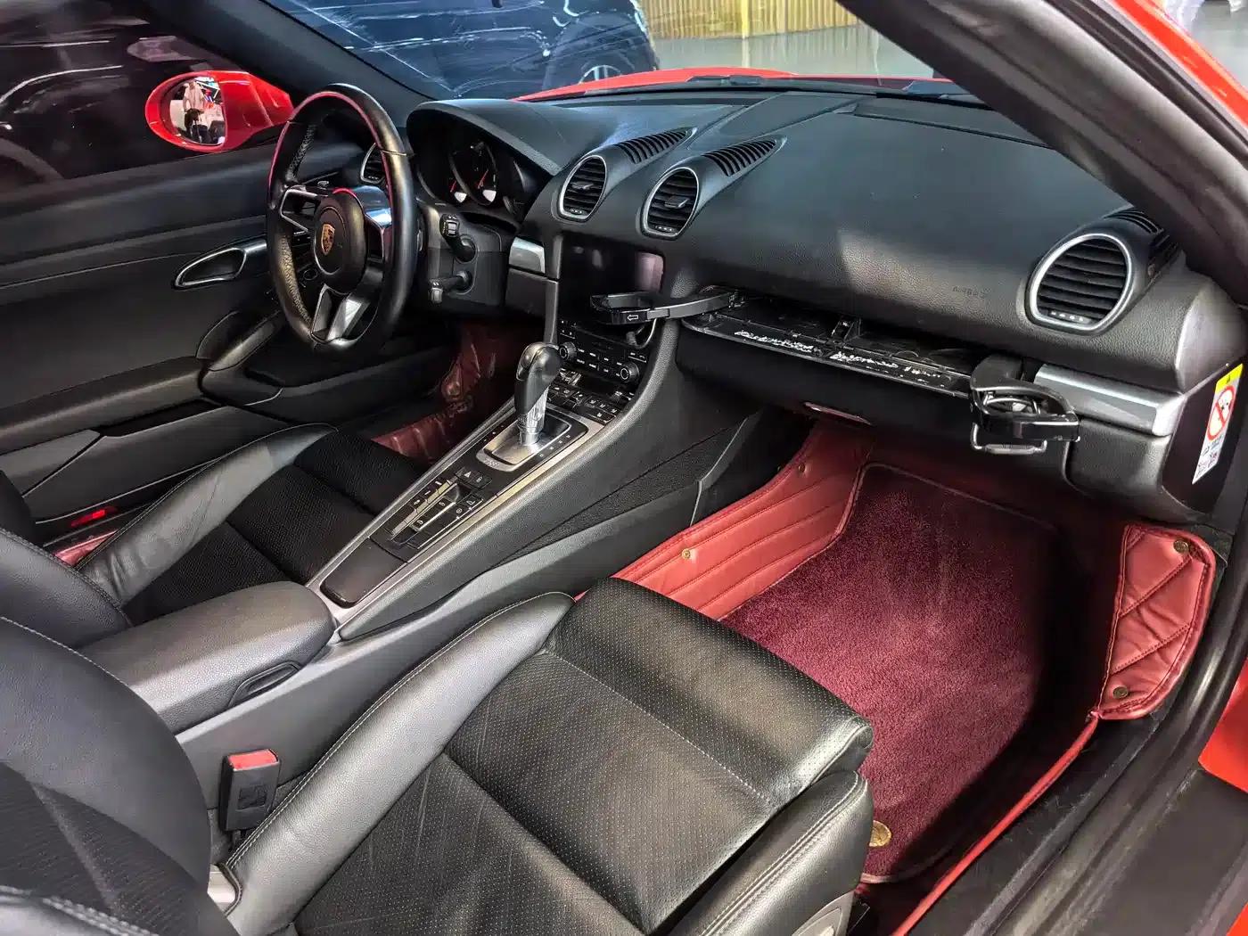 2016 Porsche 718 Boxster 2.0T — миниатюра 8