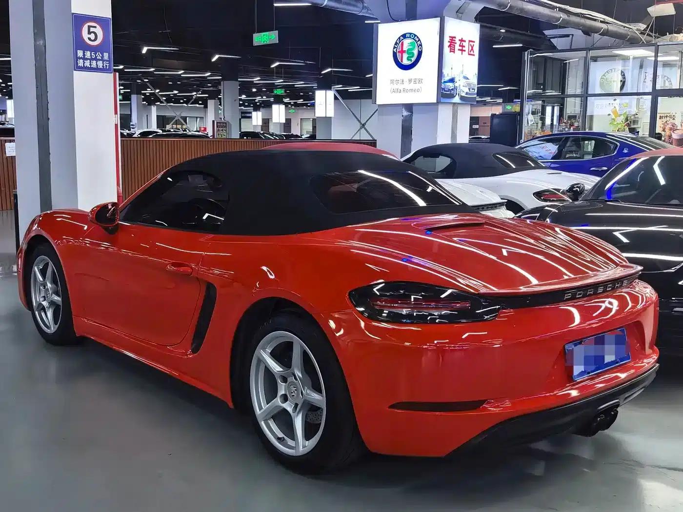 2016 Porsche 718 Boxster 2.0T — миниатюра 9
