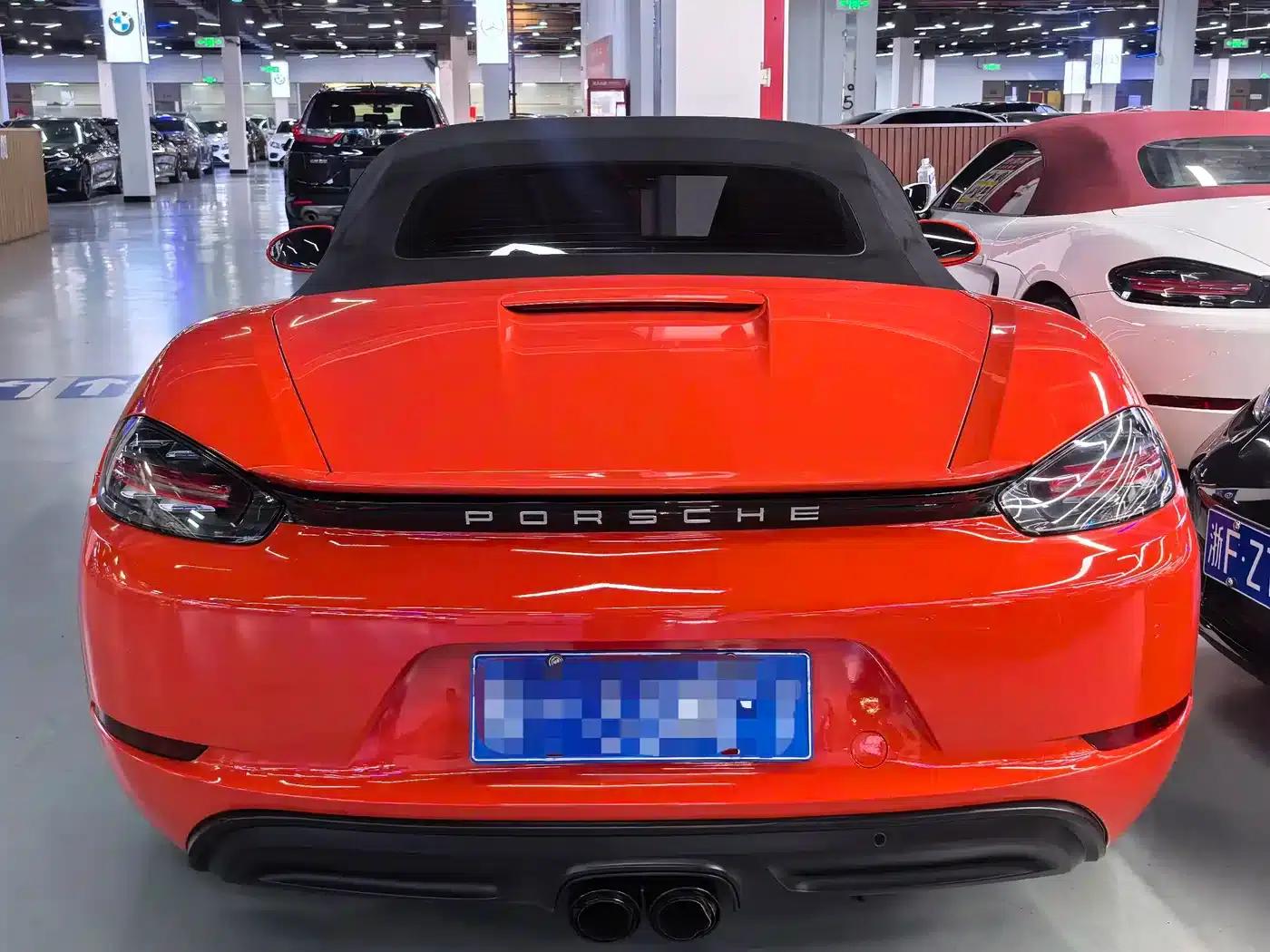 2016 Porsche 718 Boxster 2.0T — миниатюра 10