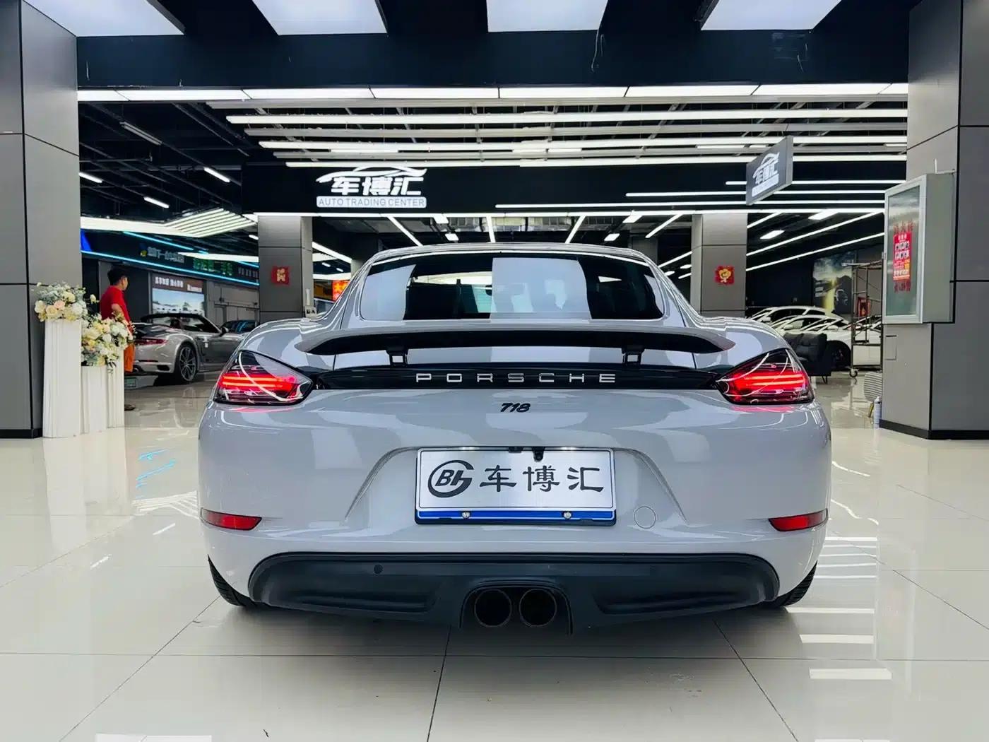 Porsche 718 Cayman 2016 2.0T — миниатюра 5