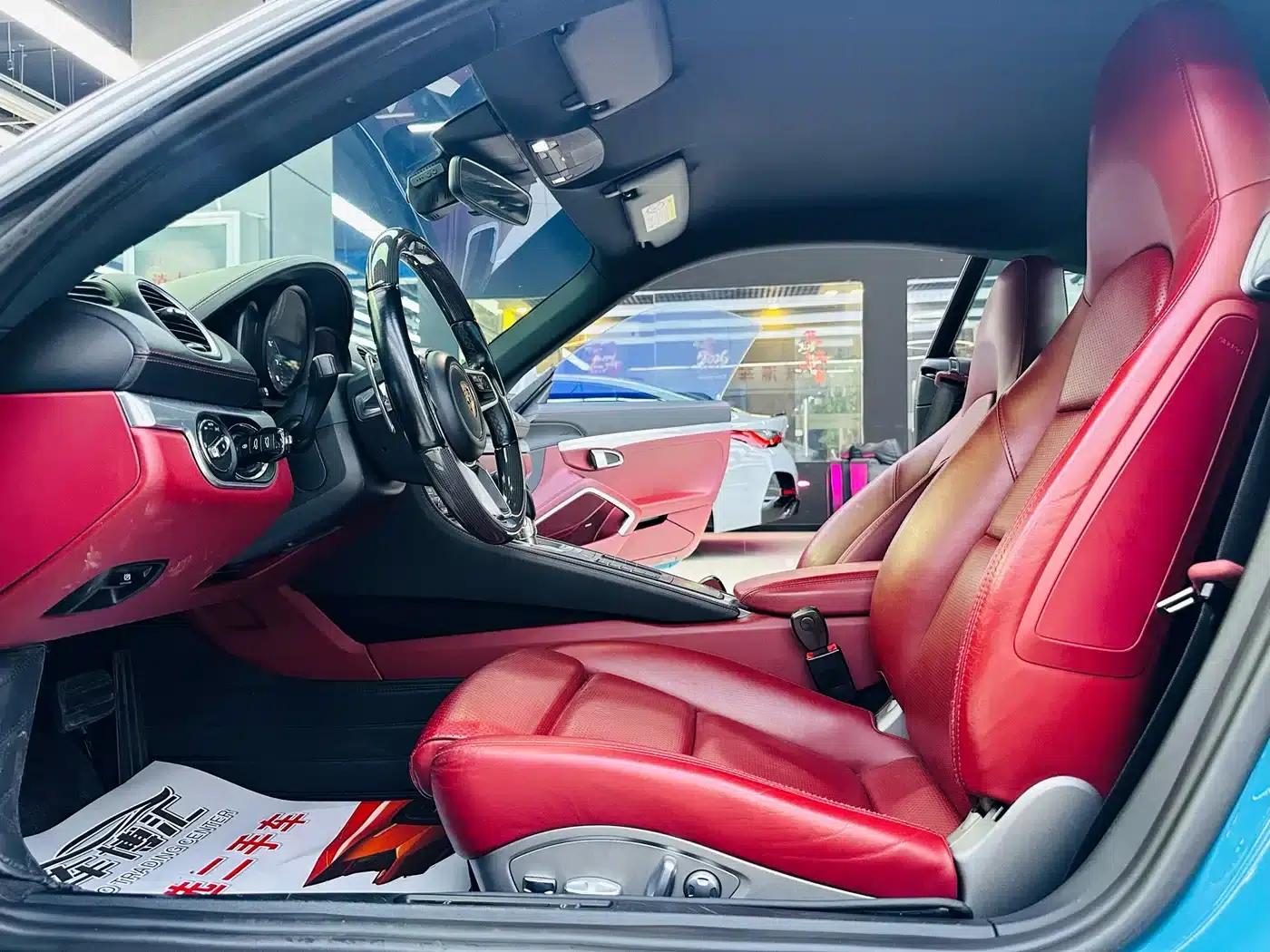 Porsche 718 Cayman 2016 2.0T — миниатюра 8