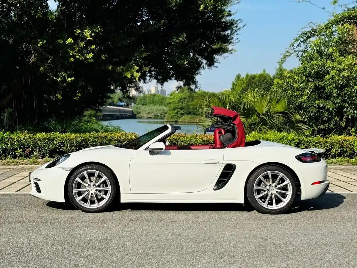 2020 Porsche 718 Boxster 2.0T — миниатюра 12