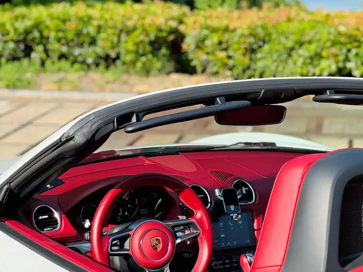 2020 Porsche 718 Boxster 2.0T — миниатюра 4