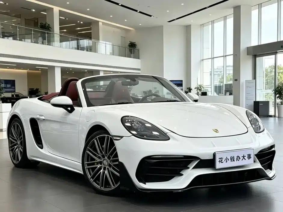2016 Porsche 718 Boxster 2.0T — миниатюра 1