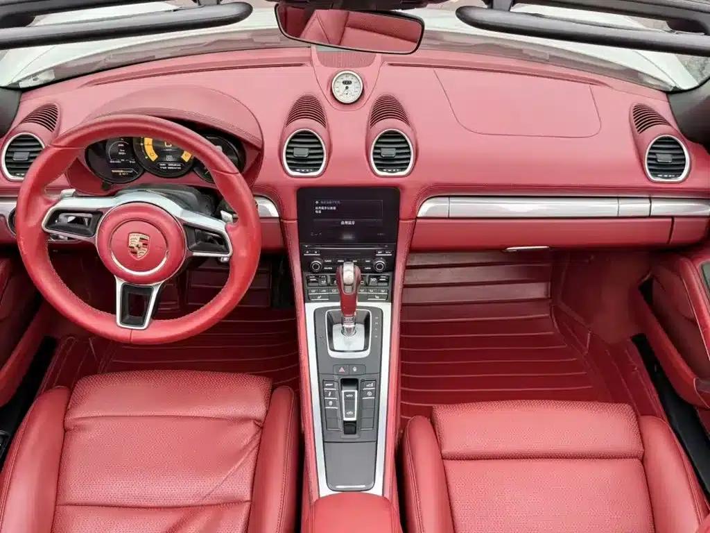 2016 Porsche 718 Boxster 2.0T — миниатюра 4