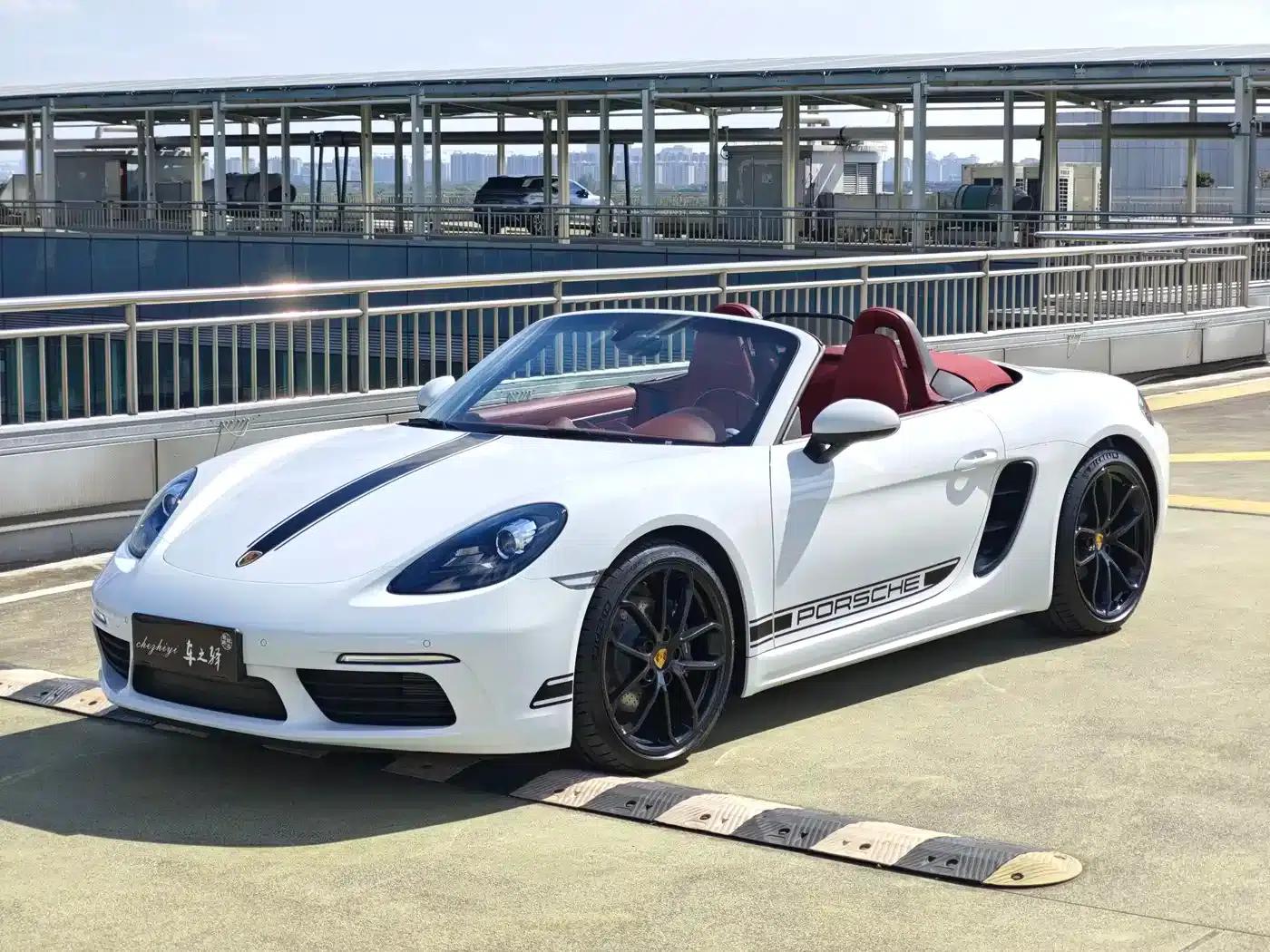 2023 Porsche 718 Boxster Style Edition 2.0T — миниатюра 1