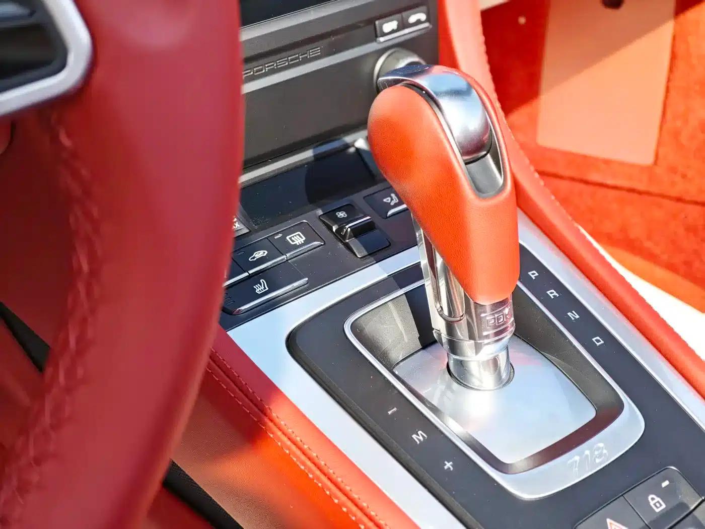 2023 Porsche 718 Boxster Style Edition 2.0T — миниатюра 11