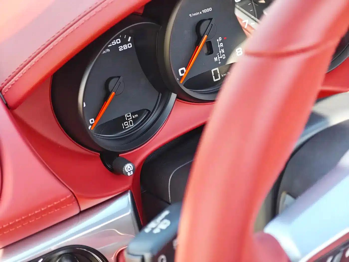 2023 Porsche 718 Boxster Style Edition 2.0T — миниатюра 17