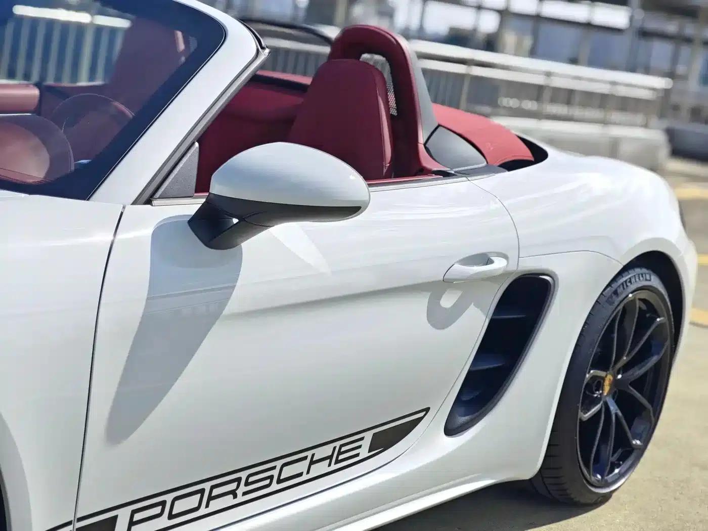 2023 Porsche 718 Boxster Style Edition 2.0T — миниатюра 10