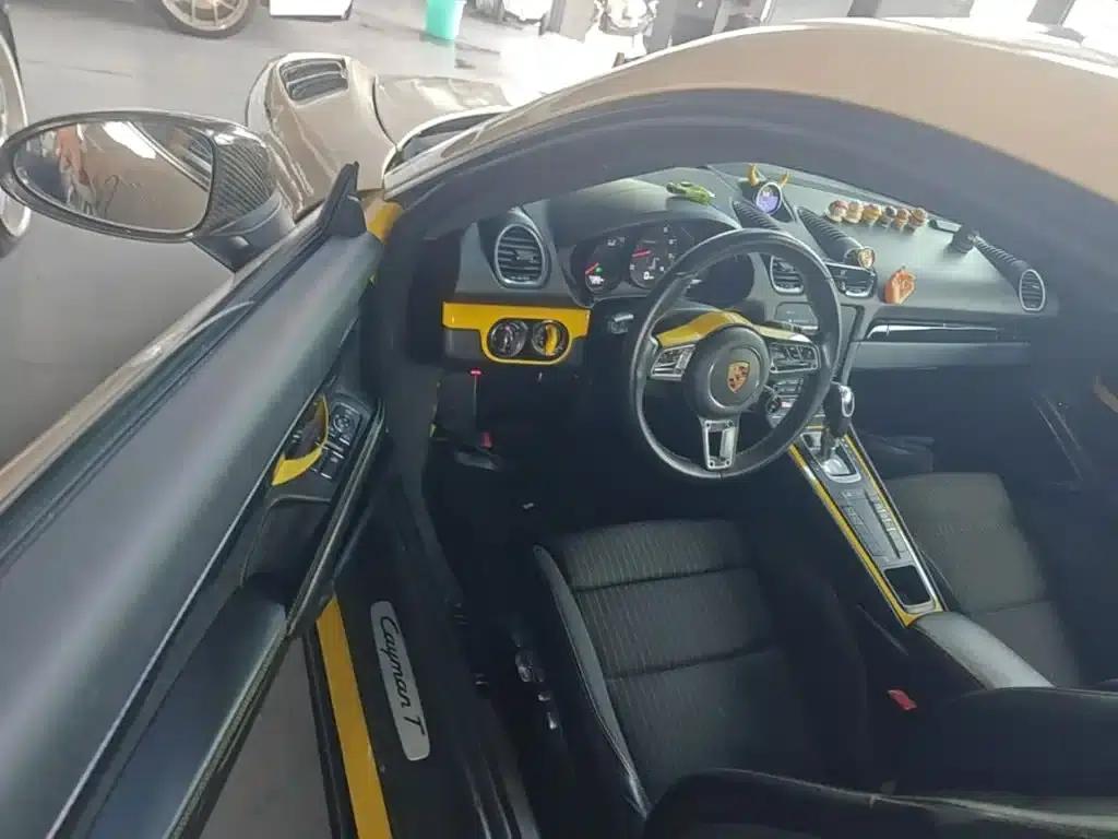 Porsche 718 2019 Cayman T 2.0T — миниатюра 16