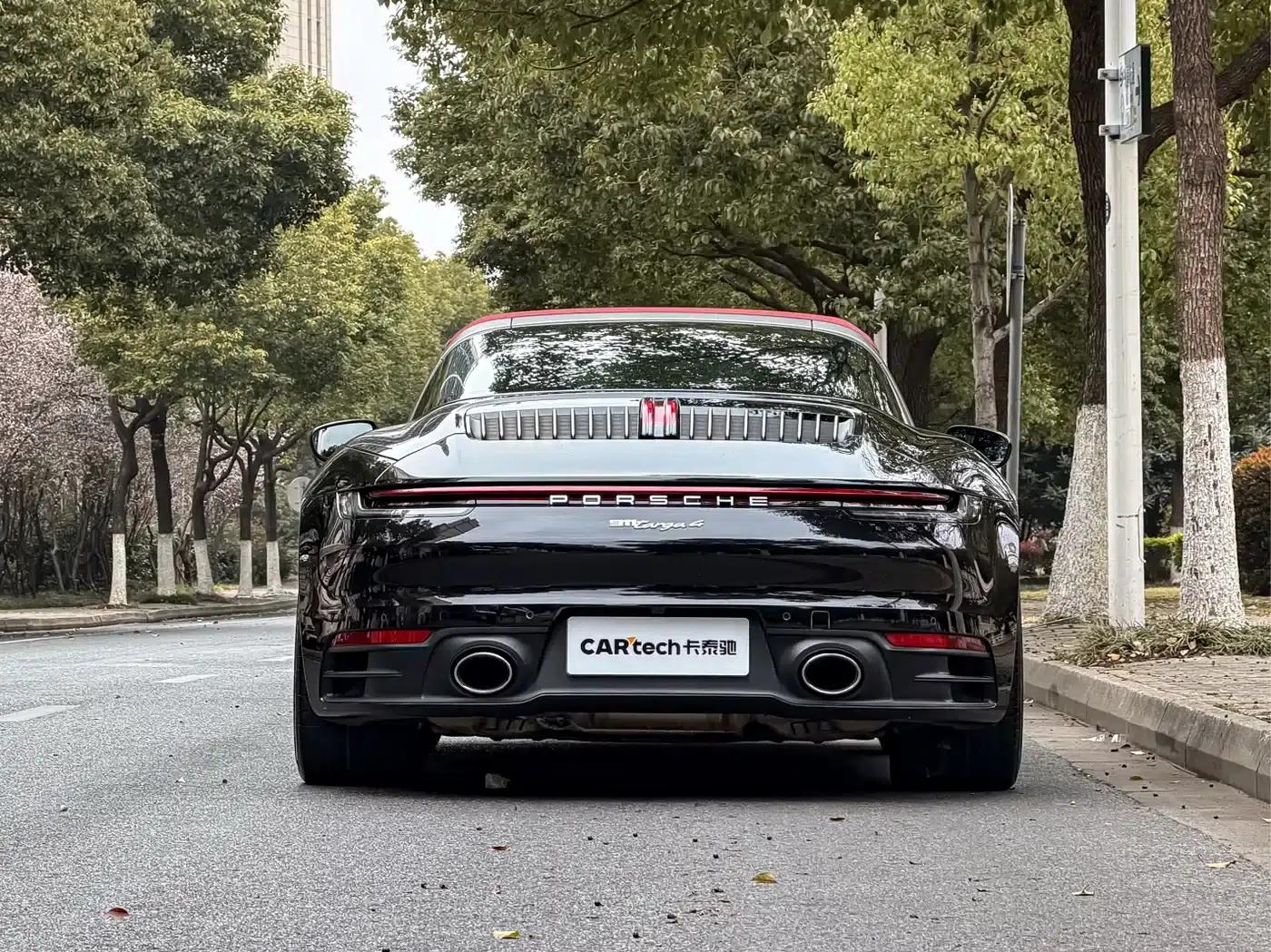 2022 Porsche 911 Targa 4 3.0T — миниатюра 18