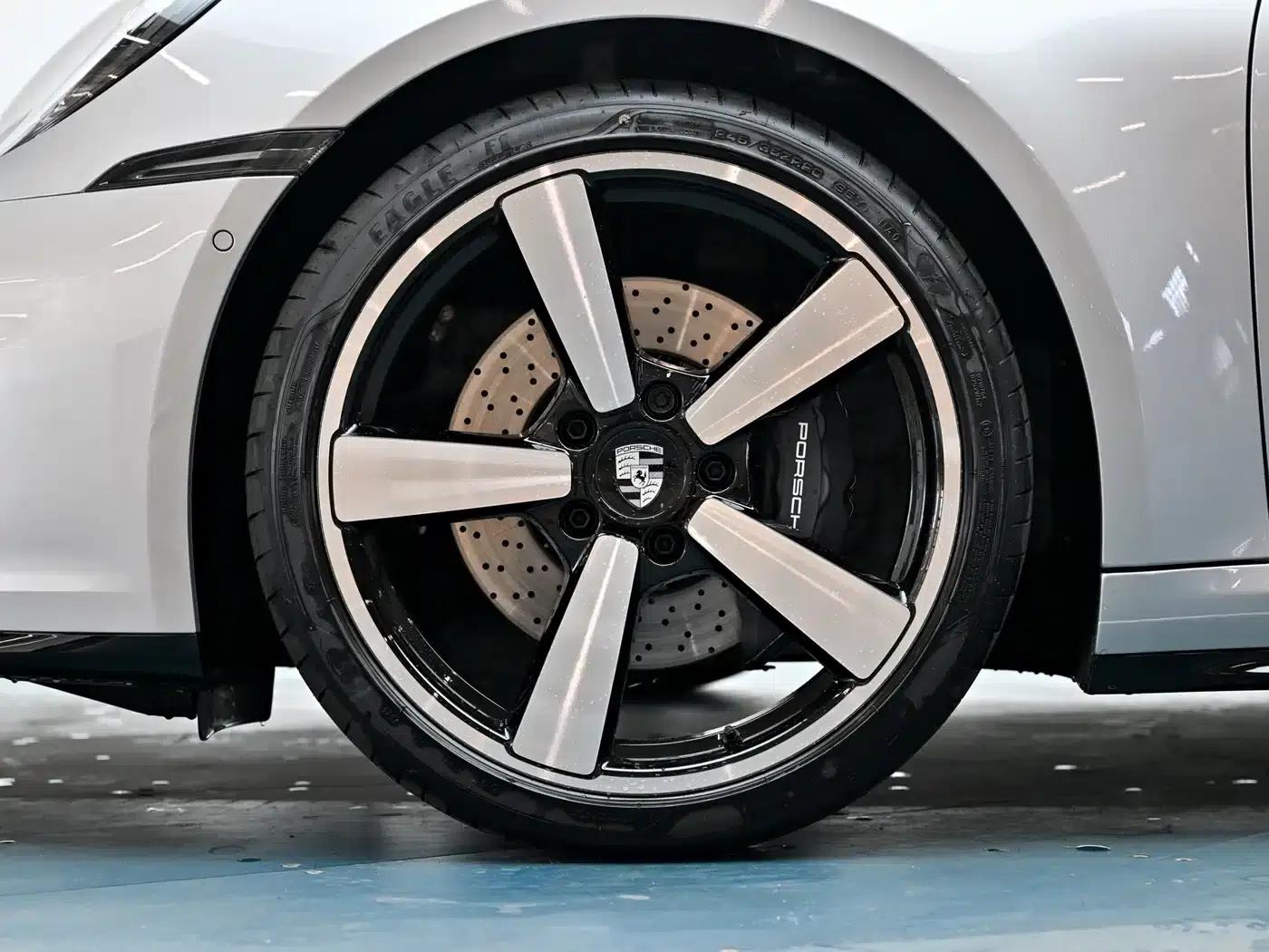 2026 Porsche 911 Carrera 3.0T — миниатюра 9