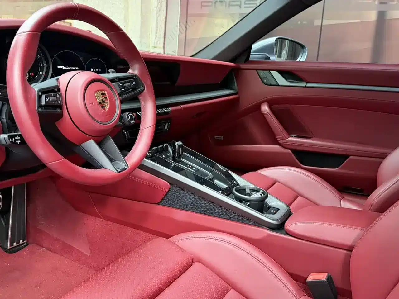 2022 Porsche 911 Carrera 3.0T — миниатюра 6
