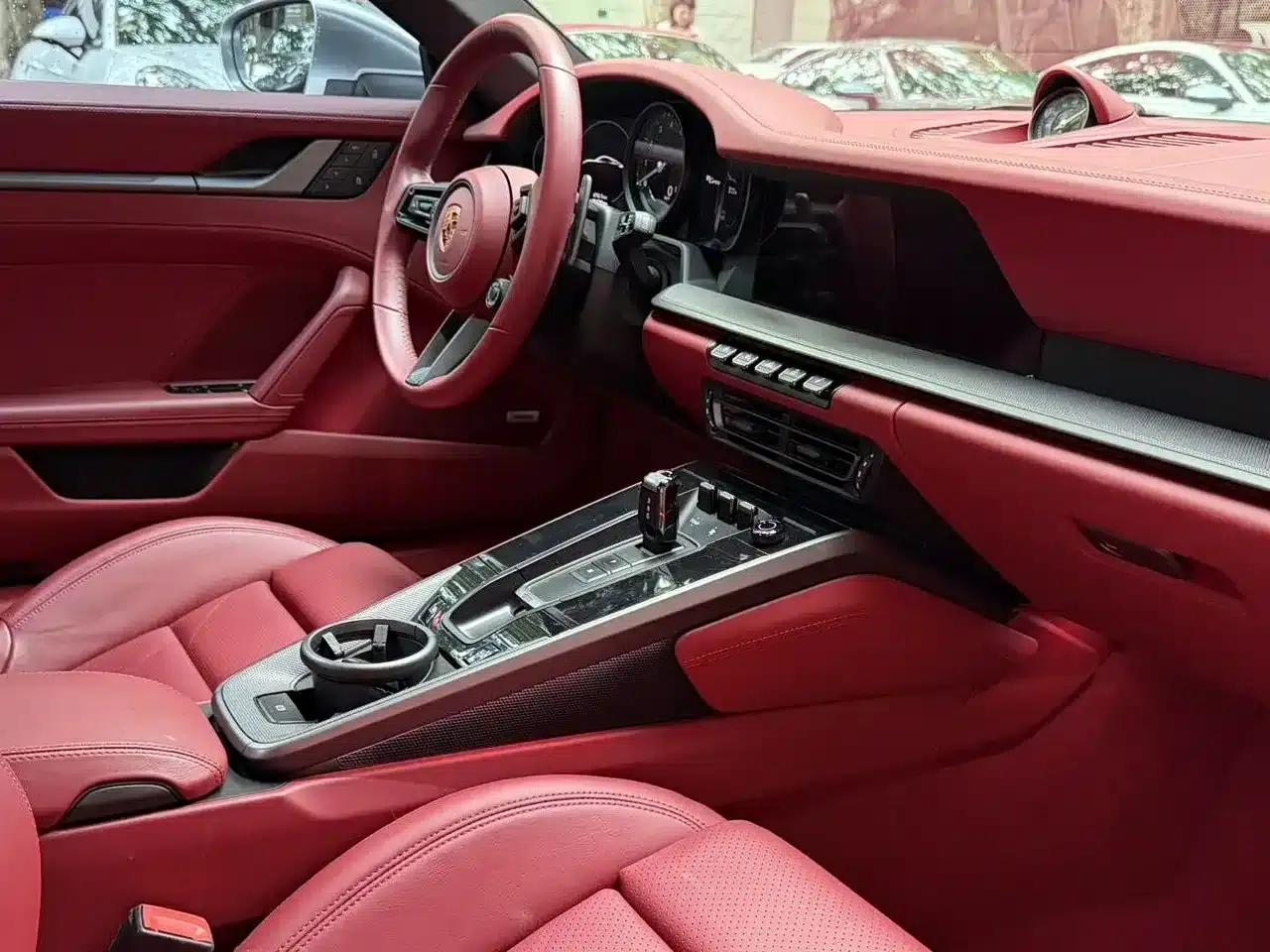 2022 Porsche 911 Carrera 3.0T — миниатюра 7