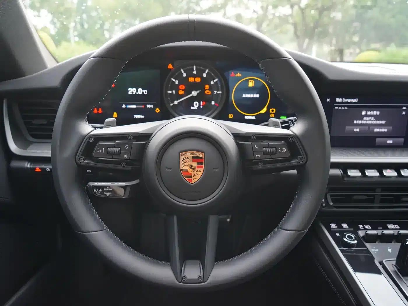 2023 Porsche 911 Carrera 3.0T — миниатюра 11