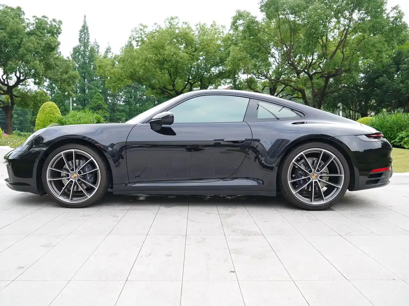 2023 Porsche 911 Carrera 3.0T — миниатюра 3
