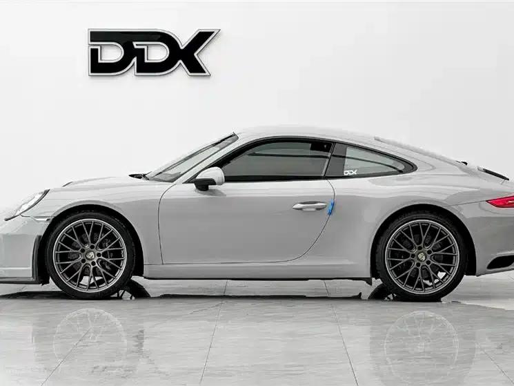 2016 Porsche 911 Carrera 3.0T — миниатюра 6