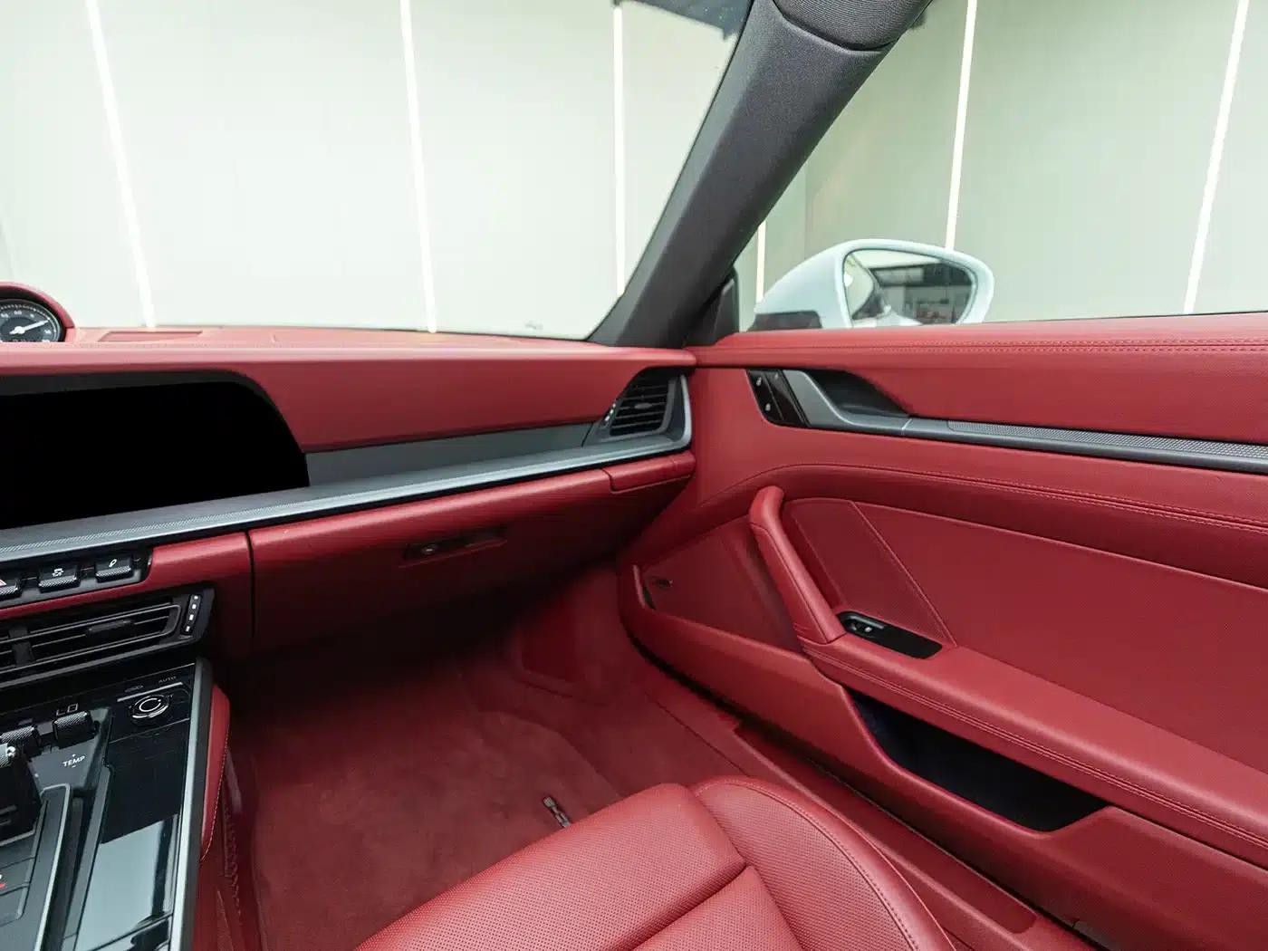 2022 Porsche 911 Carrera S 3.0T — миниатюра 11