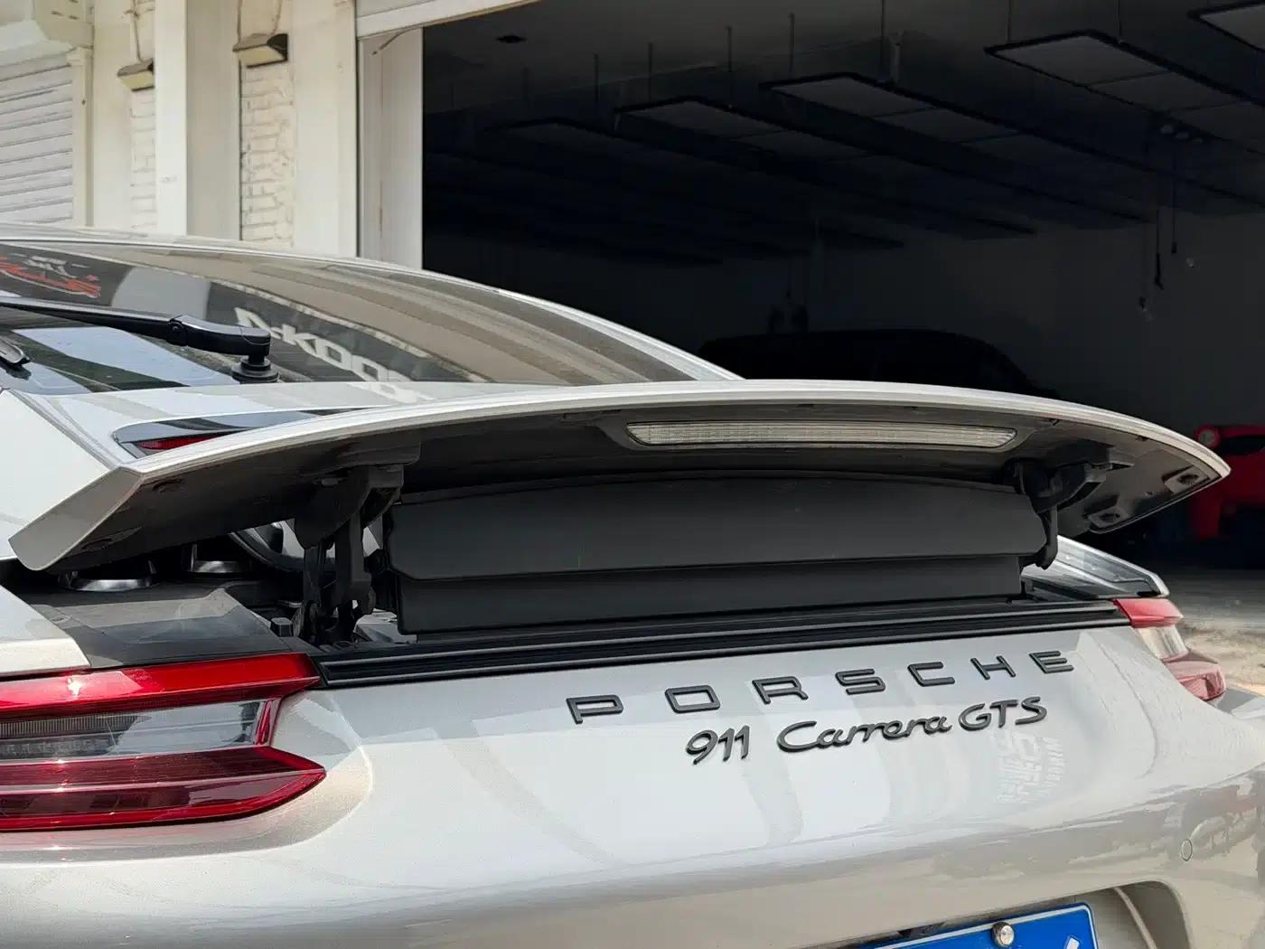 Porsche 911 2017 Carrera 4 GTS 3.0T — миниатюра 15