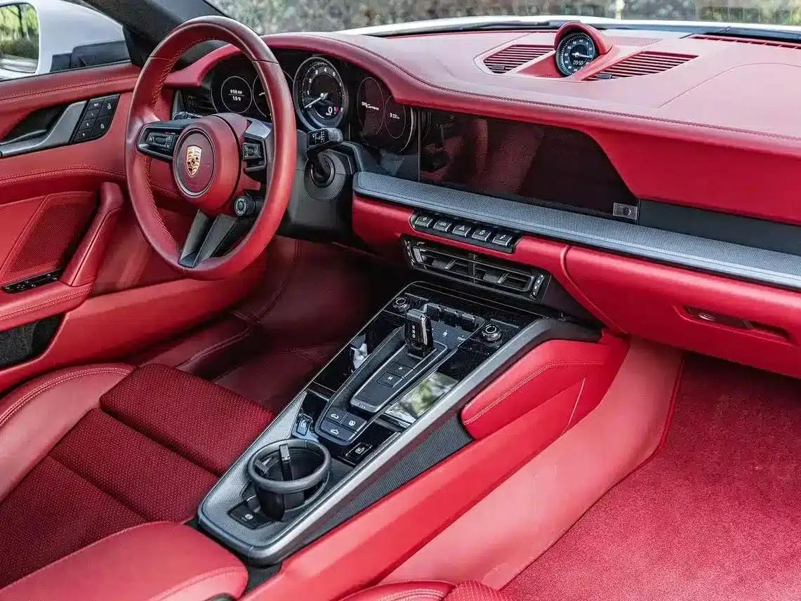 2023 Porsche 911 Carrera 3.0T — миниатюра 11