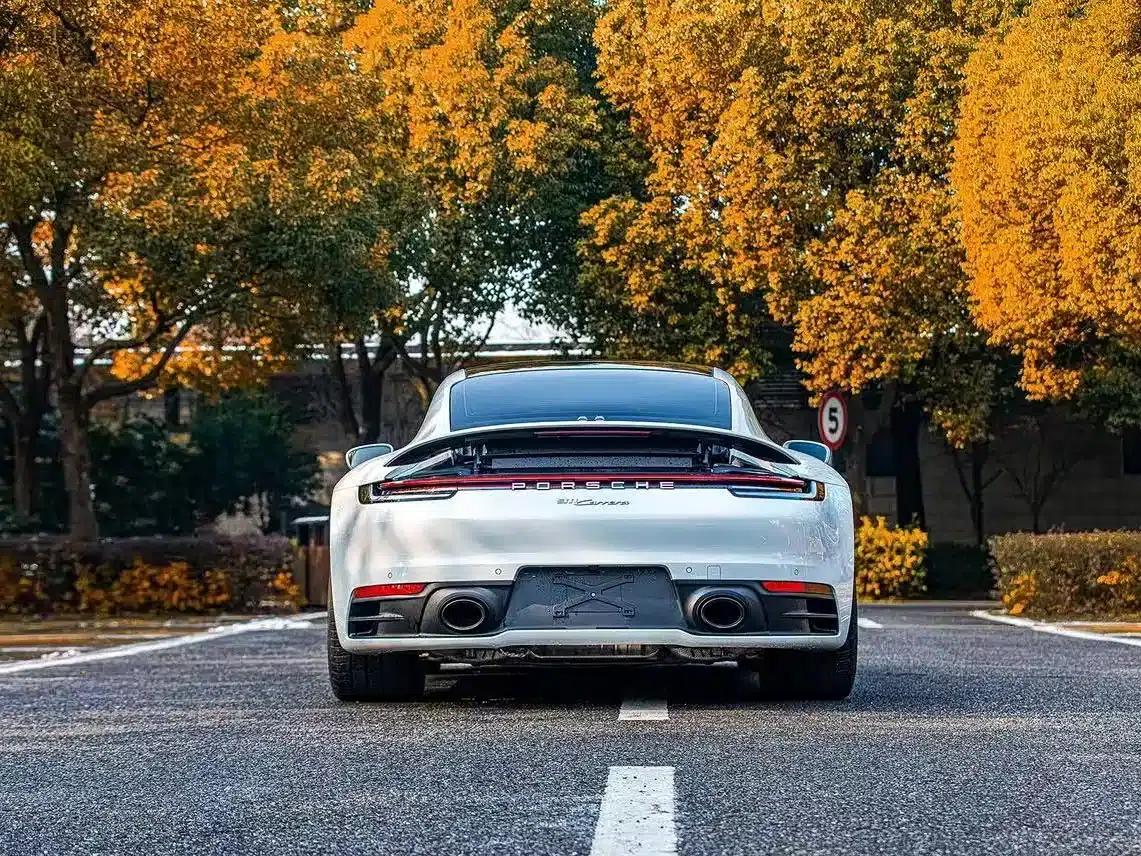 2023 Porsche 911 Carrera 3.0T — миниатюра 10