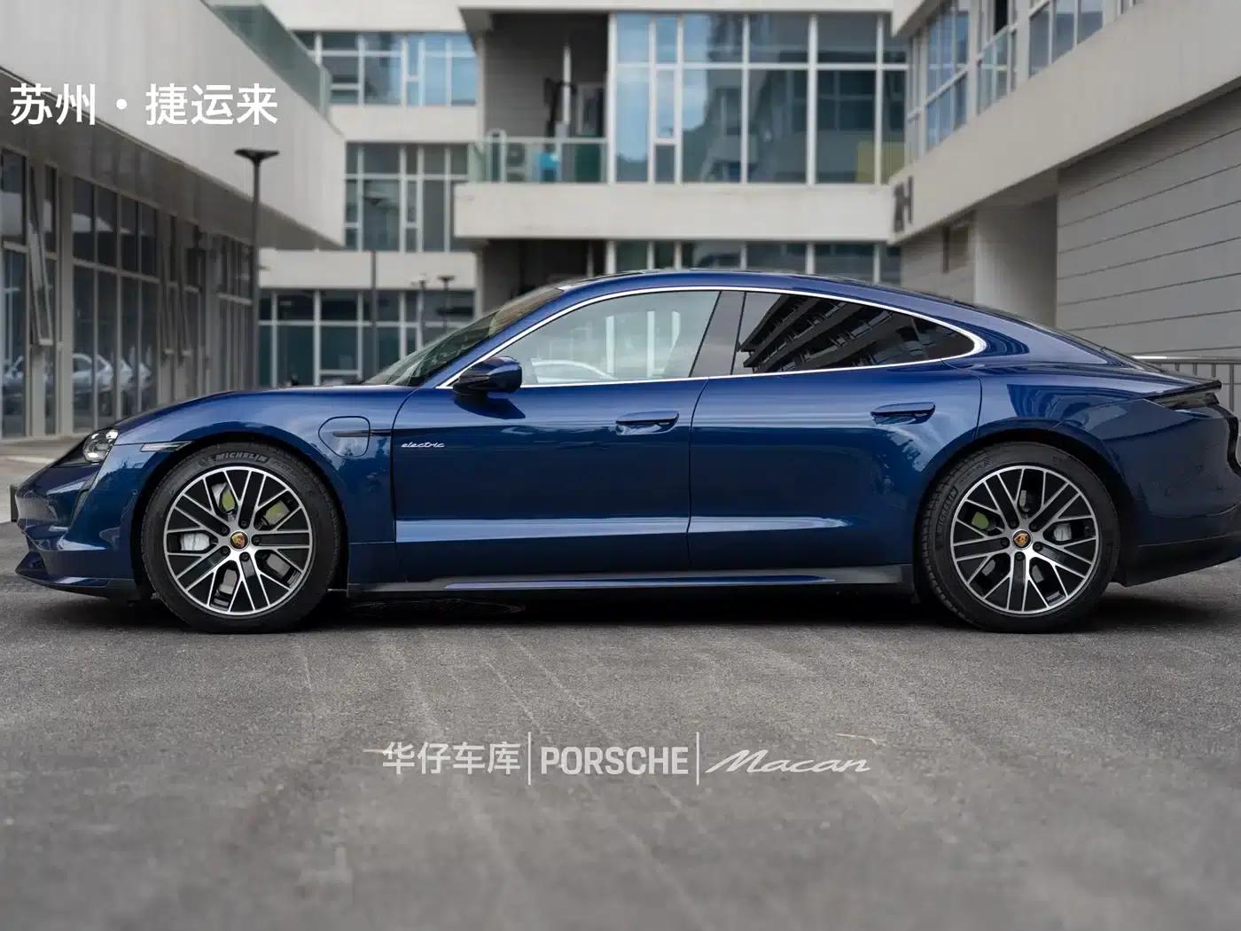 2019 Taycan Turbo — миниатюра 3