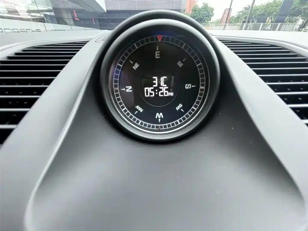 2023 Cayenne E-Hybrid 2.0T — миниатюра 13