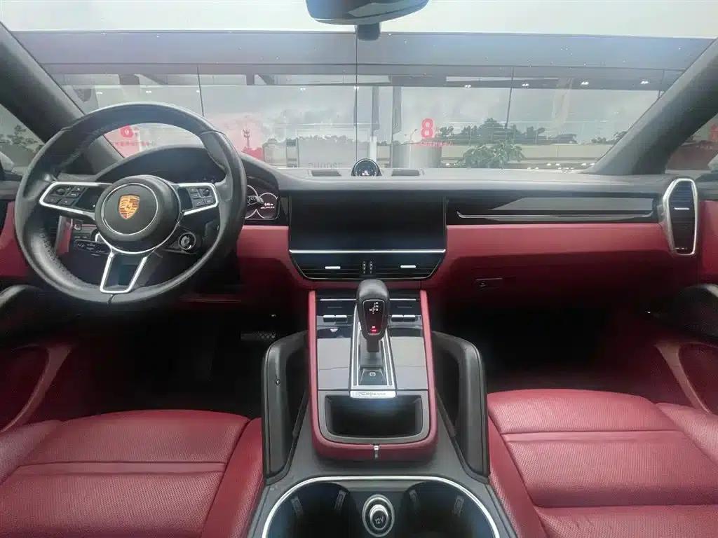 2023 Cayenne E-Hybrid 2.0T — миниатюра 16