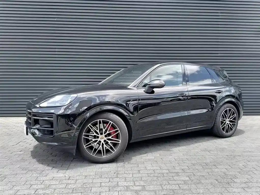 2024 Cayenne S E-Hybrid 3.0T — миниатюра 1