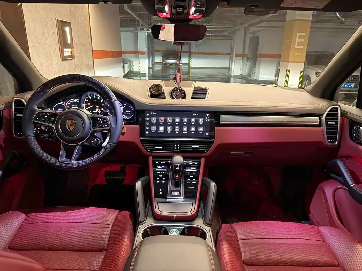 2023 Cayenne E-Hybrid 2.0T Platinum Edition — миниатюра 4