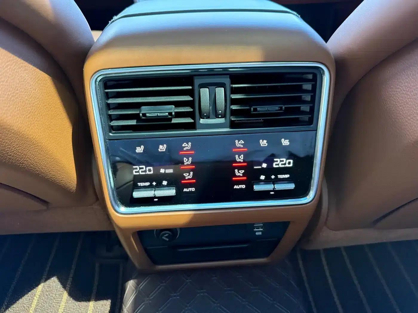 2019 Cayenne E-Hybrid 2.0T — миниатюра 14