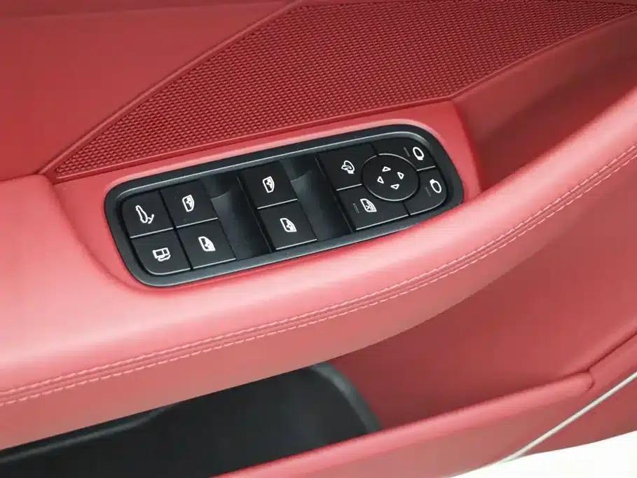 Panamera 4 E-Hybrid Platinum Edition 2.9T (2023 model year) — миниатюра 12