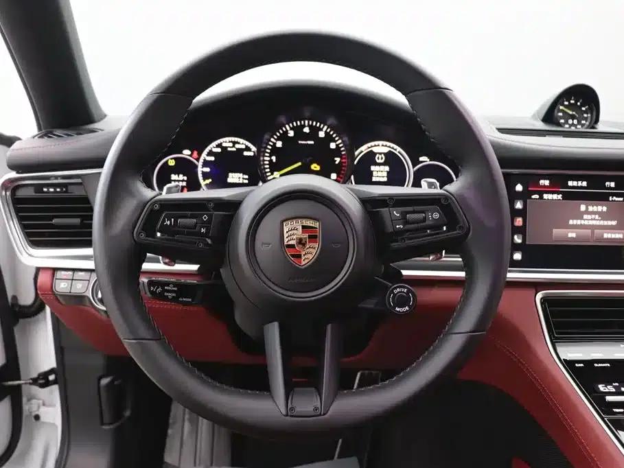 Panamera 4 E-Hybrid Platinum Edition 2.9T (2023 model year) — миниатюра 17