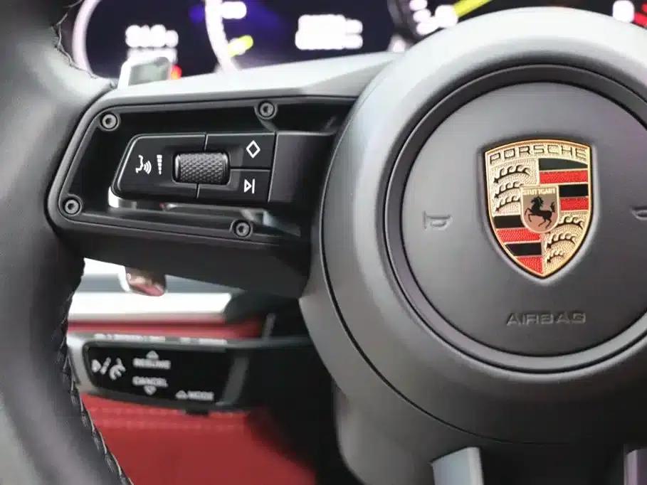 Panamera 4 E-Hybrid Platinum Edition 2.9T (2023 model year) — миниатюра 18