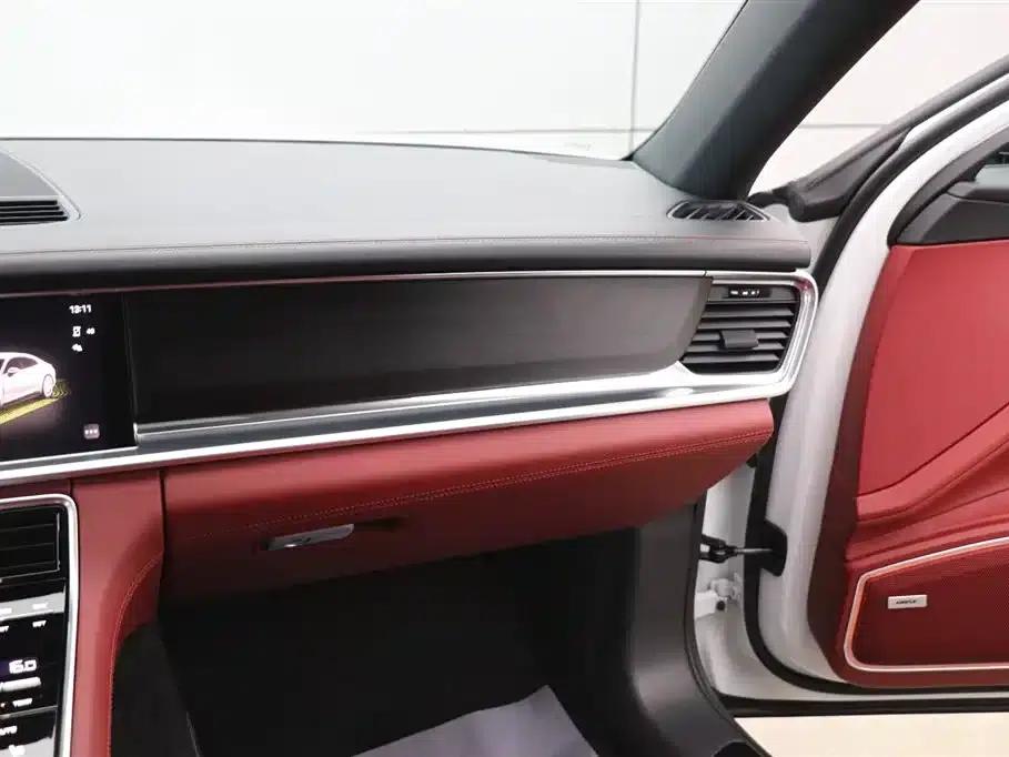Panamera 4 E-Hybrid Platinum Edition 2.9T (2023 model year) — миниатюра 21
