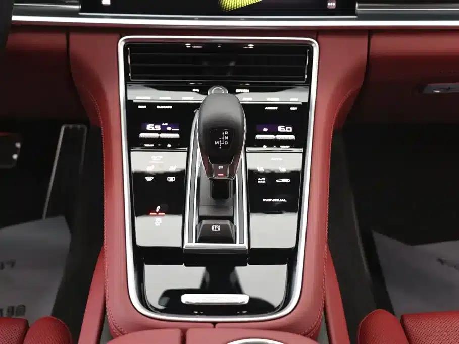 Panamera 4 E-Hybrid Platinum Edition 2.9T (2023 model year) — миниатюра 22