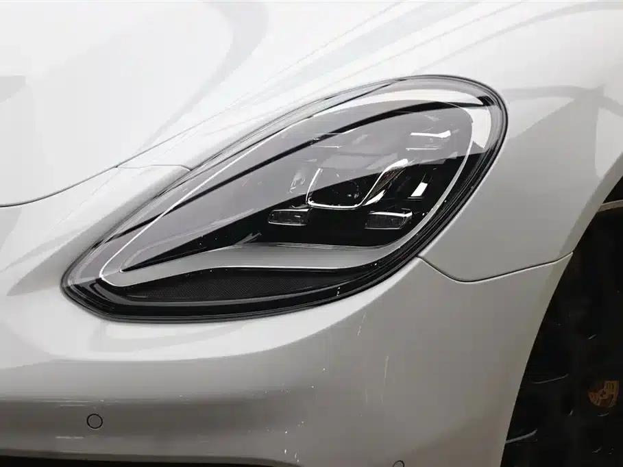 Panamera 4 E-Hybrid Platinum Edition 2.9T (2023 model year) — миниатюра 28