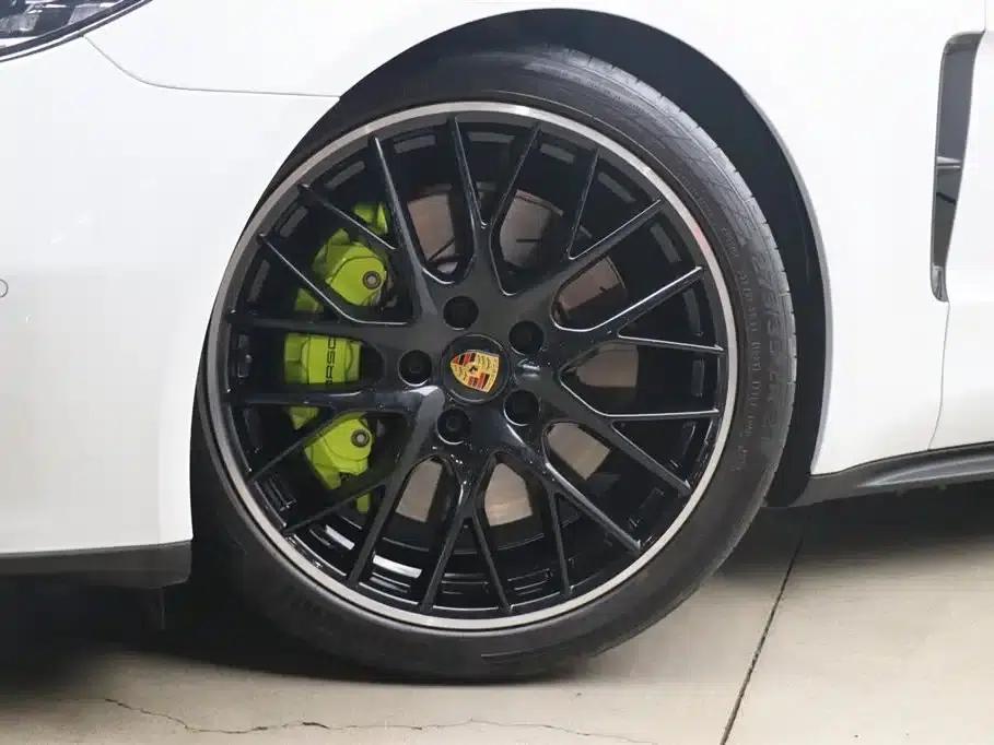 Panamera 4 E-Hybrid Platinum Edition 2.9T (2023 model year) — миниатюра 29