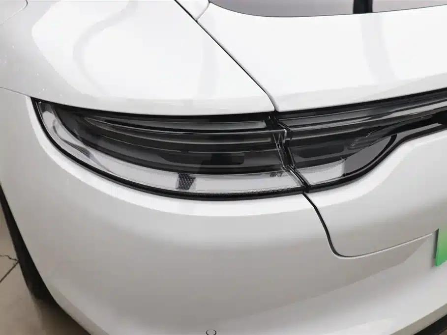 Panamera 4 E-Hybrid Platinum Edition 2.9T (2023 model year) — миниатюра 33