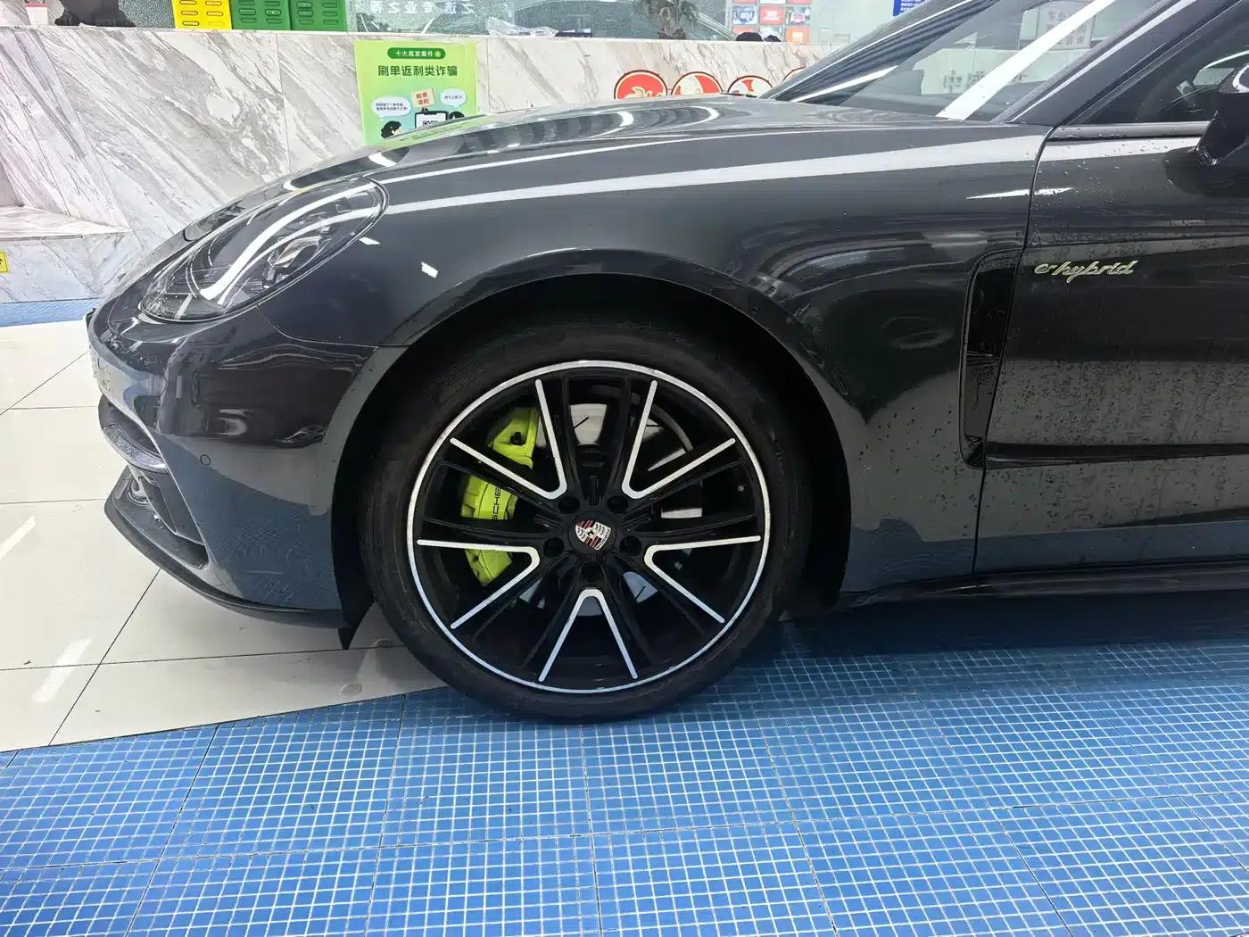 Panamera 4 E-Hybrid 2018 Model 2.9T — миниатюра 3