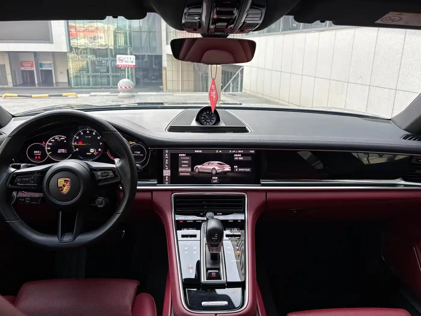 2022 Panamera 4 E-Hybrid Executive Long Wheelbase 2.9T — миниатюра 15