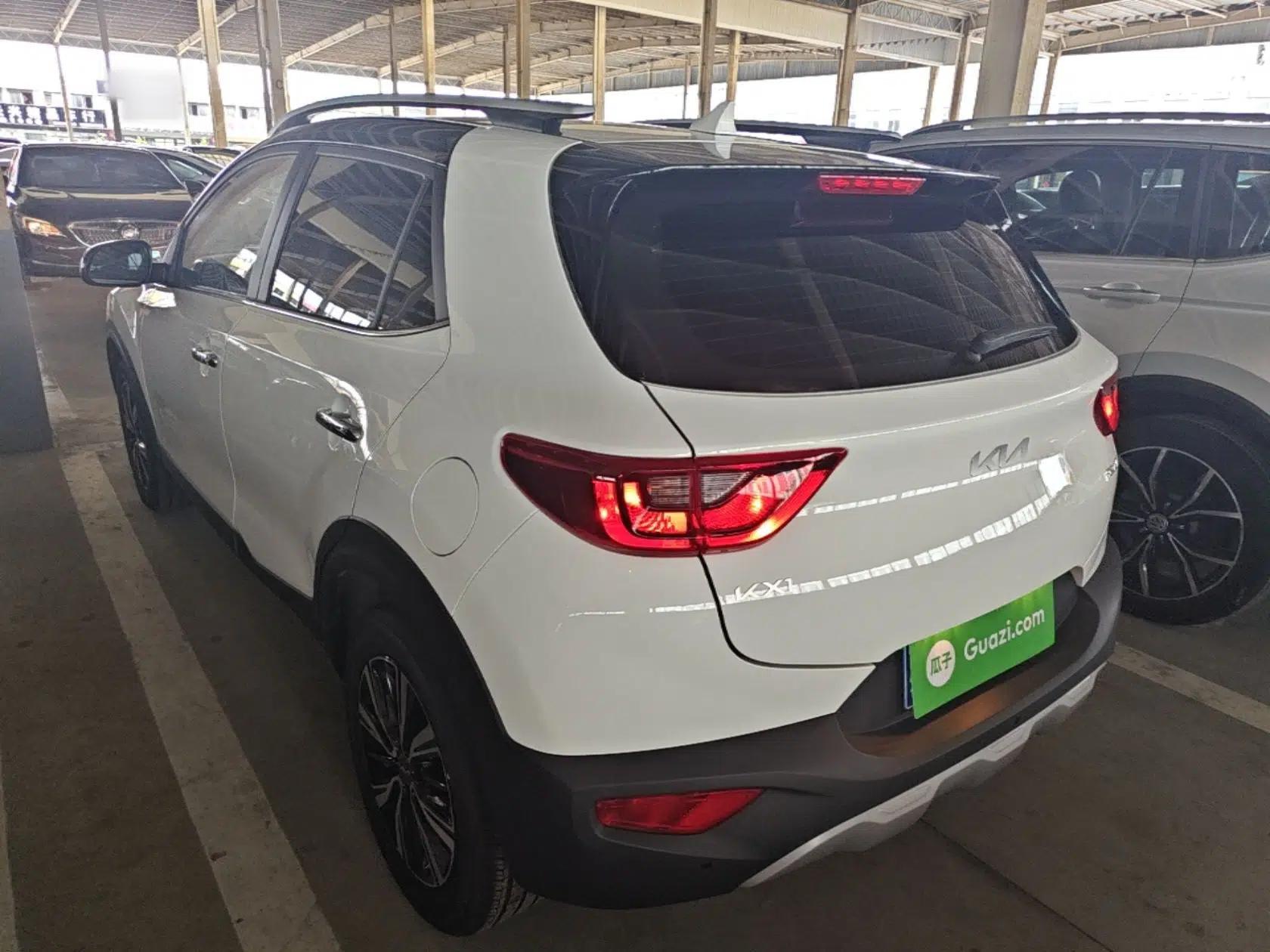 Kia kx1 Stonic 2026 Model 1.4L Sunroof Edition — миниатюра 4