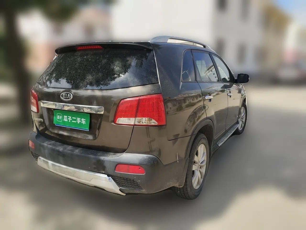Kia Sorento 2012 2.4L Gasoline Supreme Edition — миниатюра 6