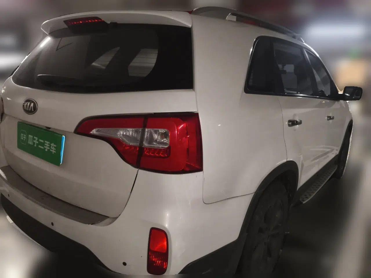 Kia Sorento 2013 2.4L 5-Seater Gasoline Comfort Edition — миниатюра 6