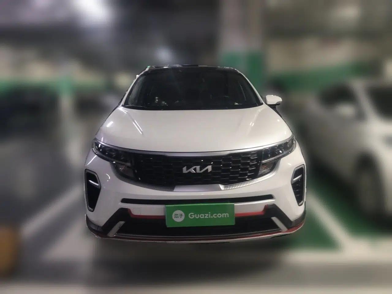 Kia KX5 2021 2.0L Automatic Two-Wheel Drive Comfort Edition — миниатюра 2