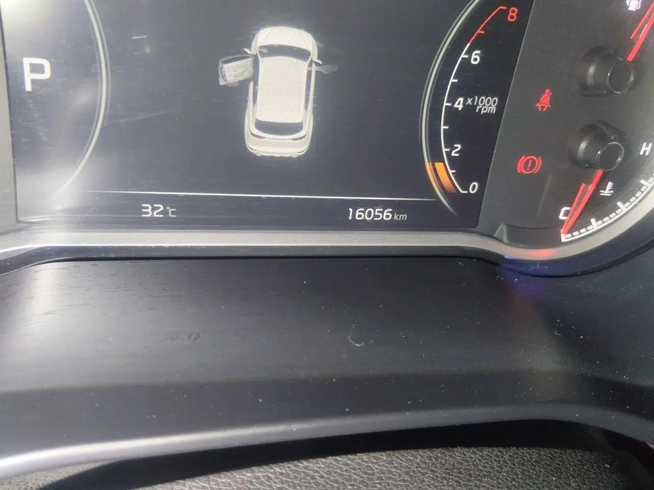 Kia KX5 2021 2.0L Automatic Two-Wheel Drive Comfort Edition — миниатюра 12